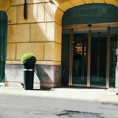 Porta Felice & Hotel Palermo