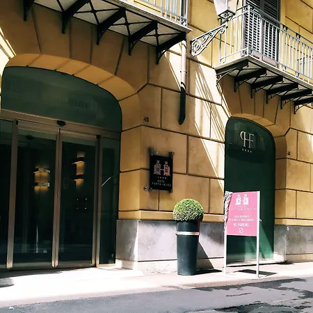 ホテル Porta Felice & 4*