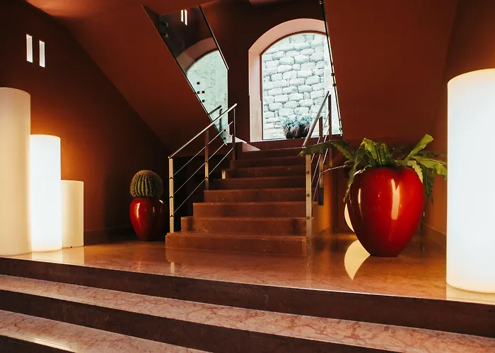 ホテル Porta Felice &