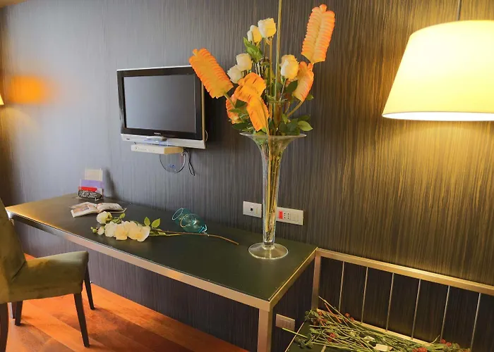 Porta Felice & 4* パレルモ