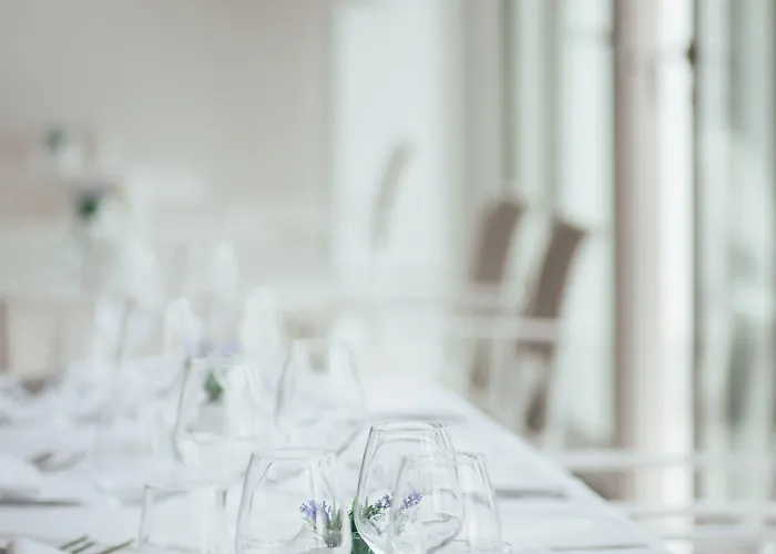 ホテル Porta Felice & 4*