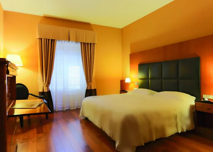 ホテル Porta Felice & パレルモ