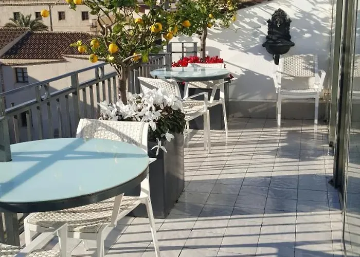 ホテル Porta Felice & パレルモ